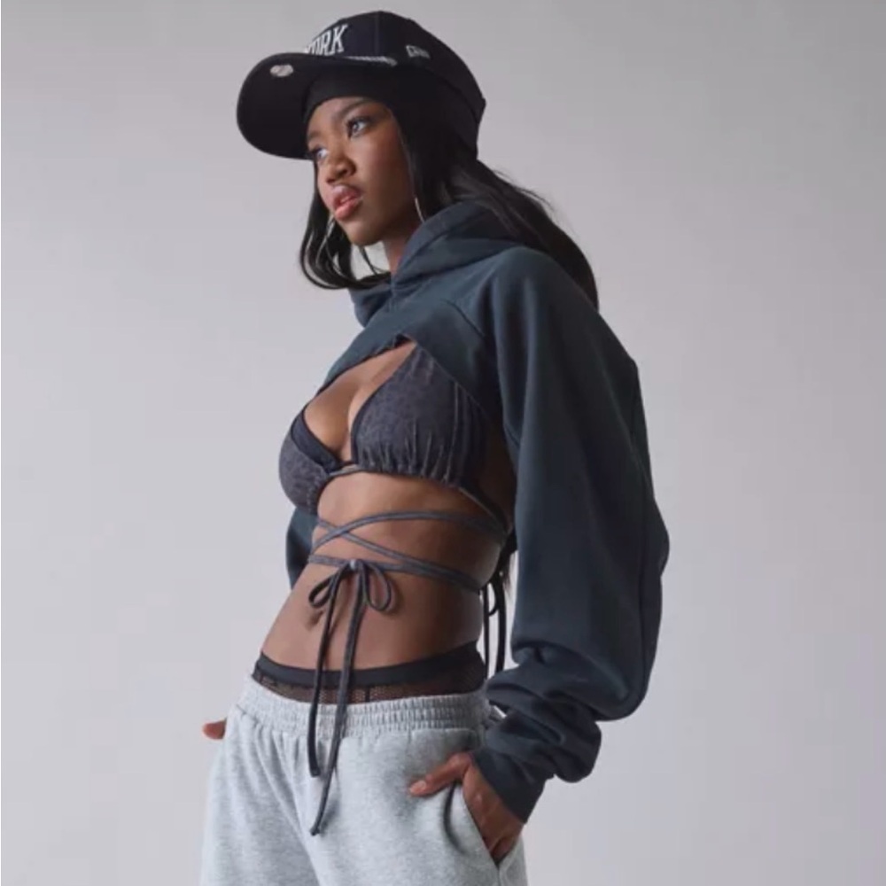 NWOT Tinashe 1st Position crop dance hoodie
